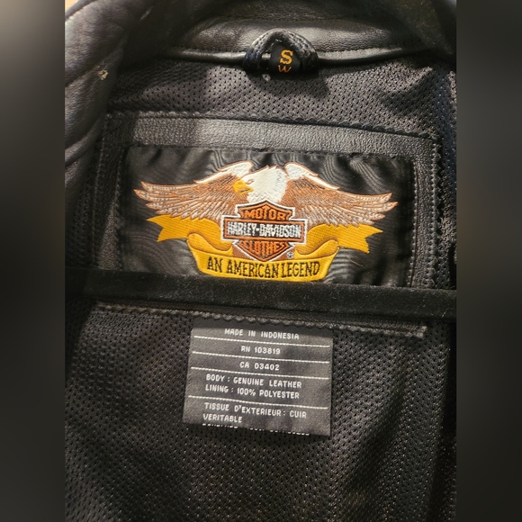 Harley Davidson Leather Jacket - Picture 5 of 5